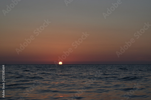Obraz na plátně sailboat at sunset
Tramonto del sole sul mare
Plagemesu 
Iglesias
Sardegna sardi