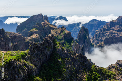 Obraz na plátně Volcanic peaks dominate Madeira's rugged landscape