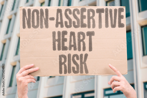 Canvastavla "Non-assertive heart risk" Avoidant personality linked to heart disease