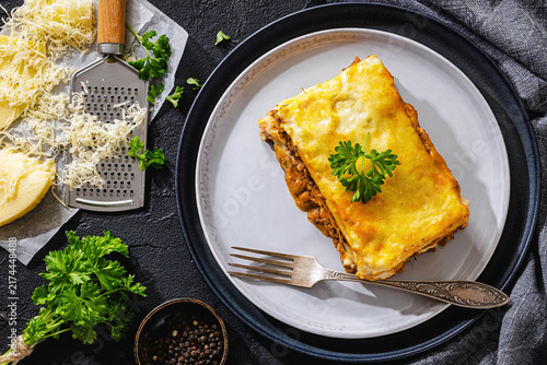 Lasagne mit Hackfleisch in popular German style