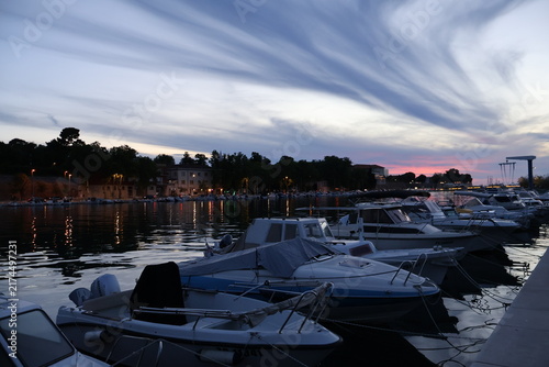 Yachthafen von Zadar mit tollem Sonnenuntergang im Mai 2026.