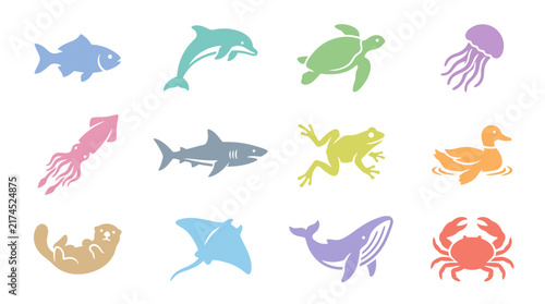 Colorful sea creatures icons set.