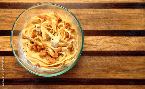 homestyle fettuccini alfredo/carbonara fusion made with cracked black peppercorns and wood smoked bacon substituted for unavailable pancetta or guanciale