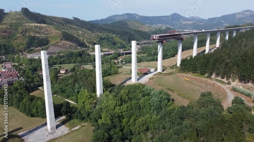 obras del TAV (tren alta velocidad) en el país vasco