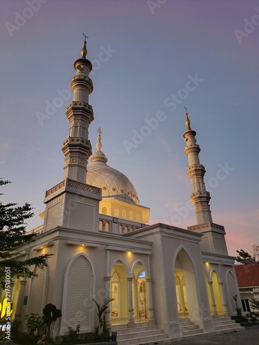 Foto mosque in Indonesian