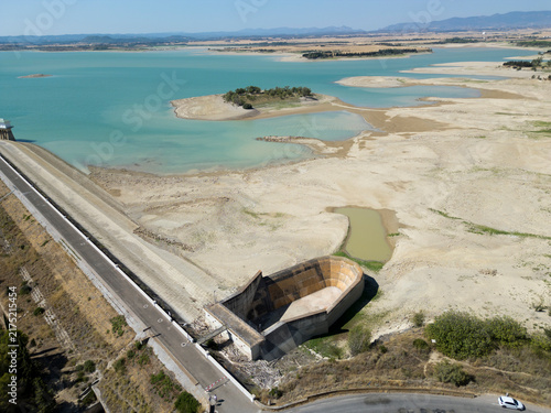 Фотография Aerial View of Low Water Levels at La Sotonera Reservoir and Dam on August 18, 2