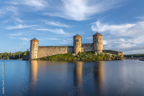 Cuadro en lienzo Olavinlinna Castle by Lake Saimaa in Savonlinna, Finland