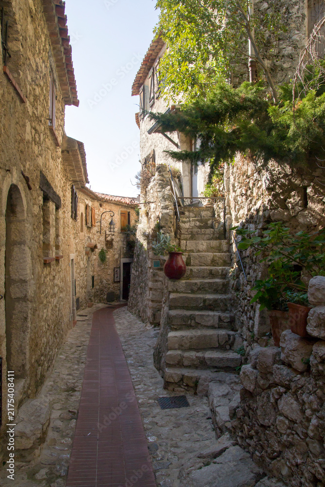 Fototapeta premium Narrow stone alley and stairway, Èze village, France