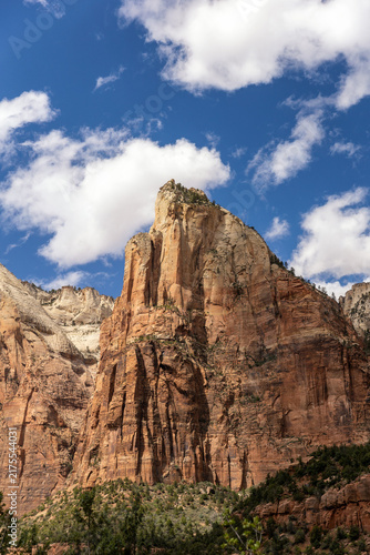 Canvastavla The Court of the Patriarchs in Zion National Park, featuring three towering sandstone peaks named Abraham, Isaac, and Jacob