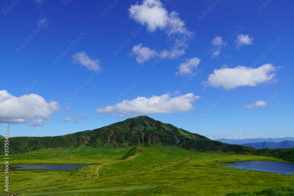 Obraz premium mountain landscape with blue sky