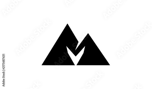Simple Mountain Logo Icon – Minimal Outdoor Vector Illustration