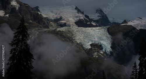 Bild auf Leinwand Mer de Glace Glacier Valley in Chamonix, France