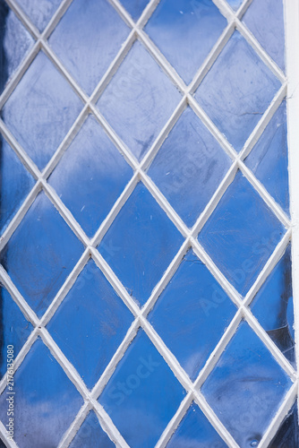Картината върху платно blue metal grid