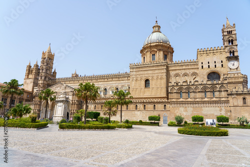 Viaggio in crociera nel mediterraneo toccando Barcellona, Marsiglia, Ibiza, Palermo