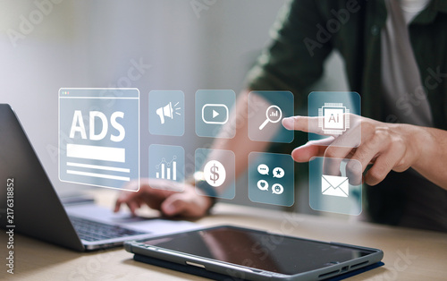 Quadro su tela digital marketing concept Marketers analyze online advertising campaigns and performance indicators