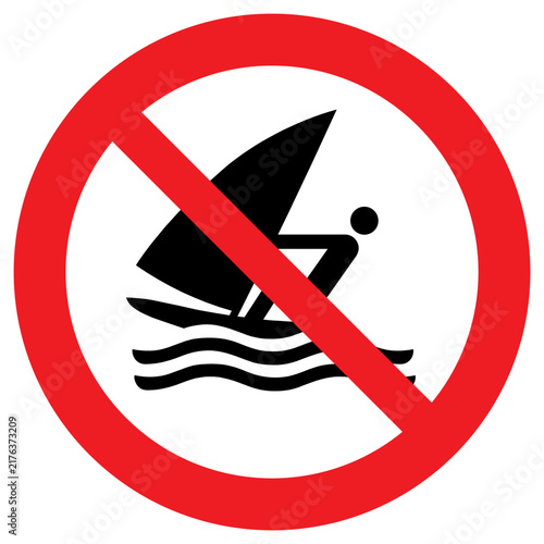 P054 No Windsurfing.eps
