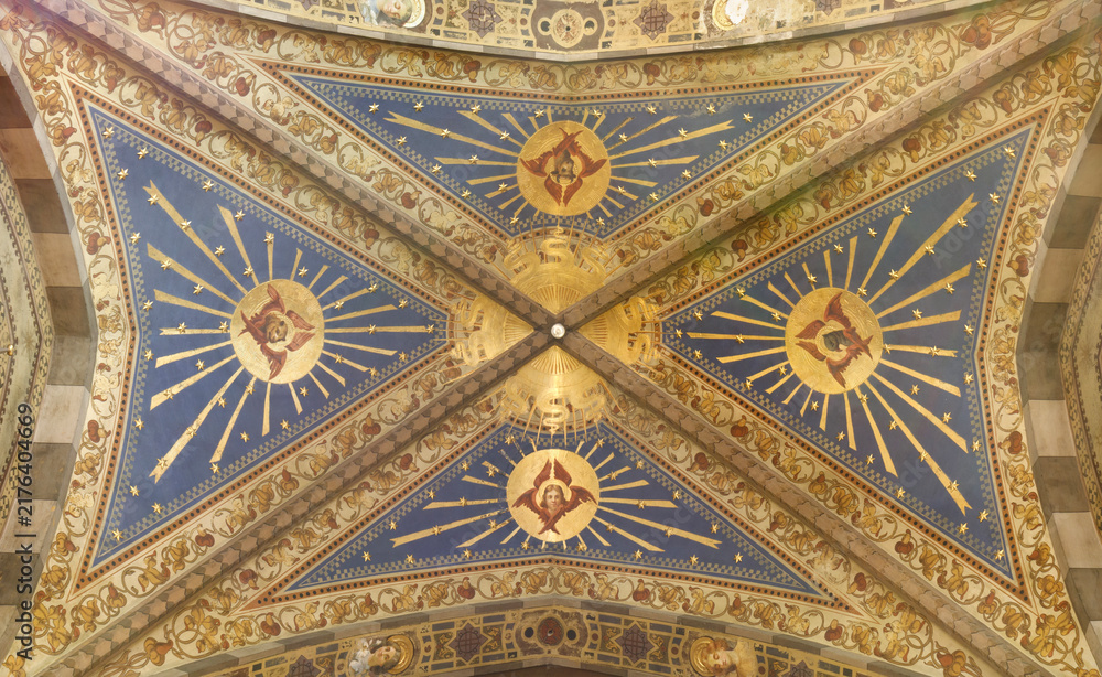 Fototapeta premium BERGAMO, ITALY - MARCH 18, 2026: The ceiling neo gothic freesco in the church Oratorio dell Immacolata by unknown artis from beginn of 20. cent.