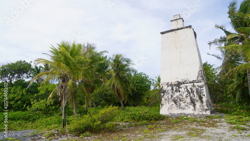 Fotografie Scenic view of the unique, historic Tiputa Lighthouse constructed from coral sto