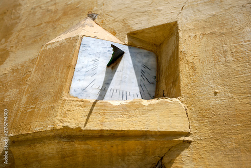 Fotografie A marble sun dial in the Mausoleum of Moulay Ismail in Meknes