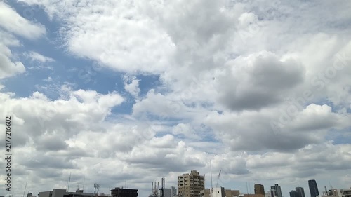 タイムラプス撮影した雲の動き