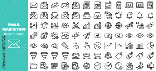 Flat Design Social Media Marketing Icons Set.