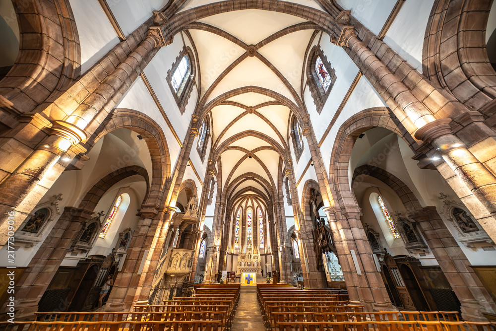Fototapeta premium Eglise Saint-Jean-Baptiste d'Espalion