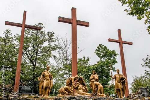 Lourdes, sanktuarium, droga krzyżowa