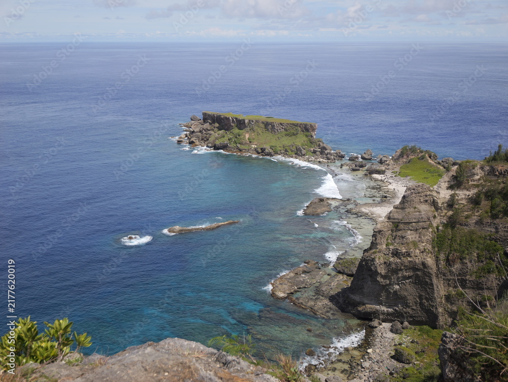 Fototapeta premium Scenic beach, Saipan, Northern Mariana Islands