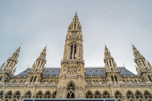 Canvas Print Vienna City Hall facade at Rathausplatz