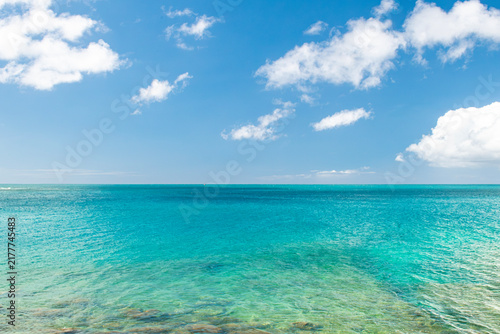 沖縄県浦添市港川の海岸