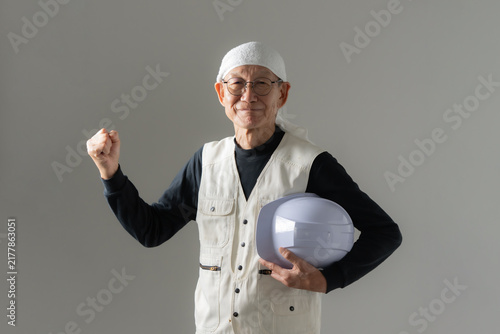 シニア　男性　作業着