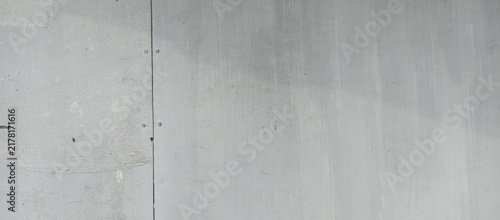 Smooth Grey Concrete Wall With Vertical Seam