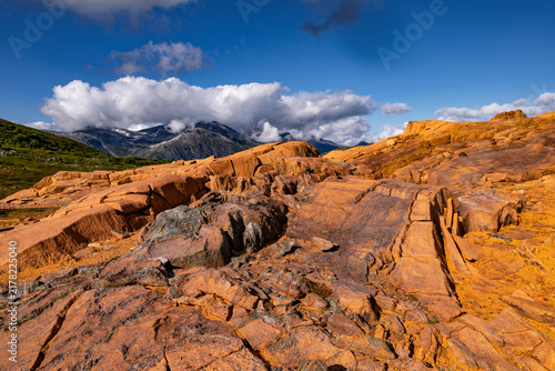 Foto A beautiful orange rock formations in sunny day