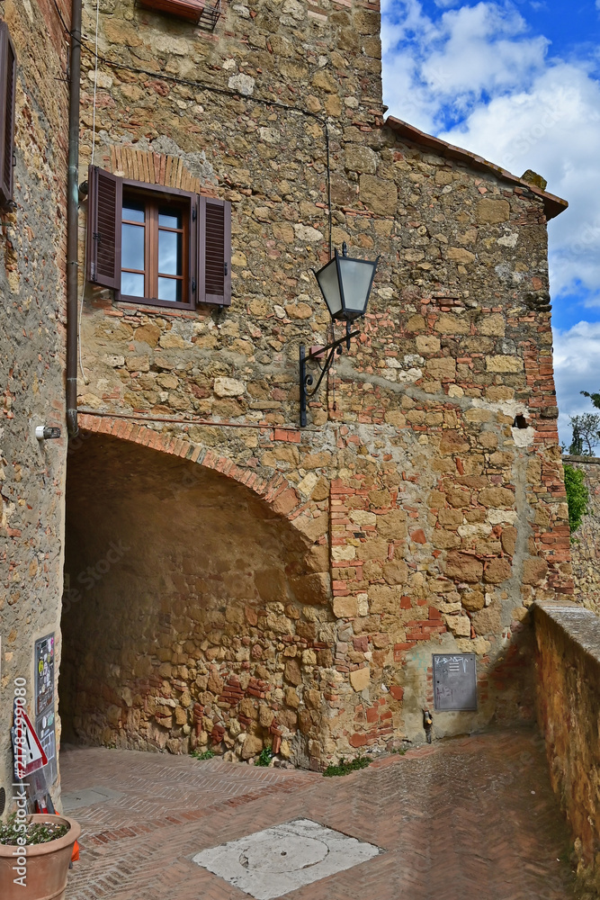 Obraz premium Pienza, streets, houses and palaces of the historic village, Val d'Orcia, Tuscany, Italy