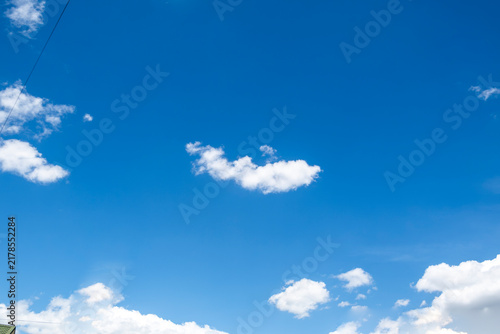 Photography cielo bleu con nuvola bianca