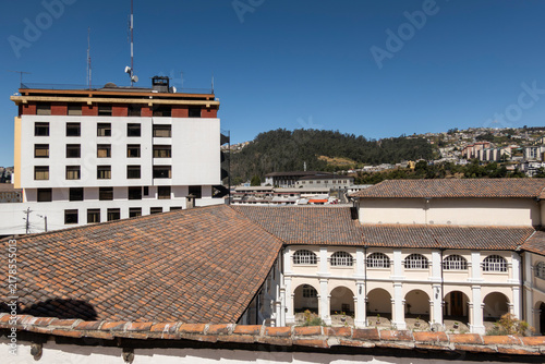 panorami di quito ecuador