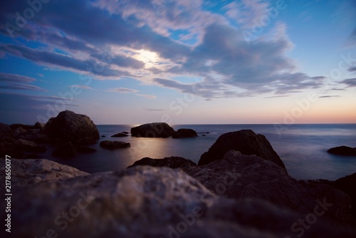 Fotografie Beautiful scenic landscape of Black Sea coast along Sevastopol trail
