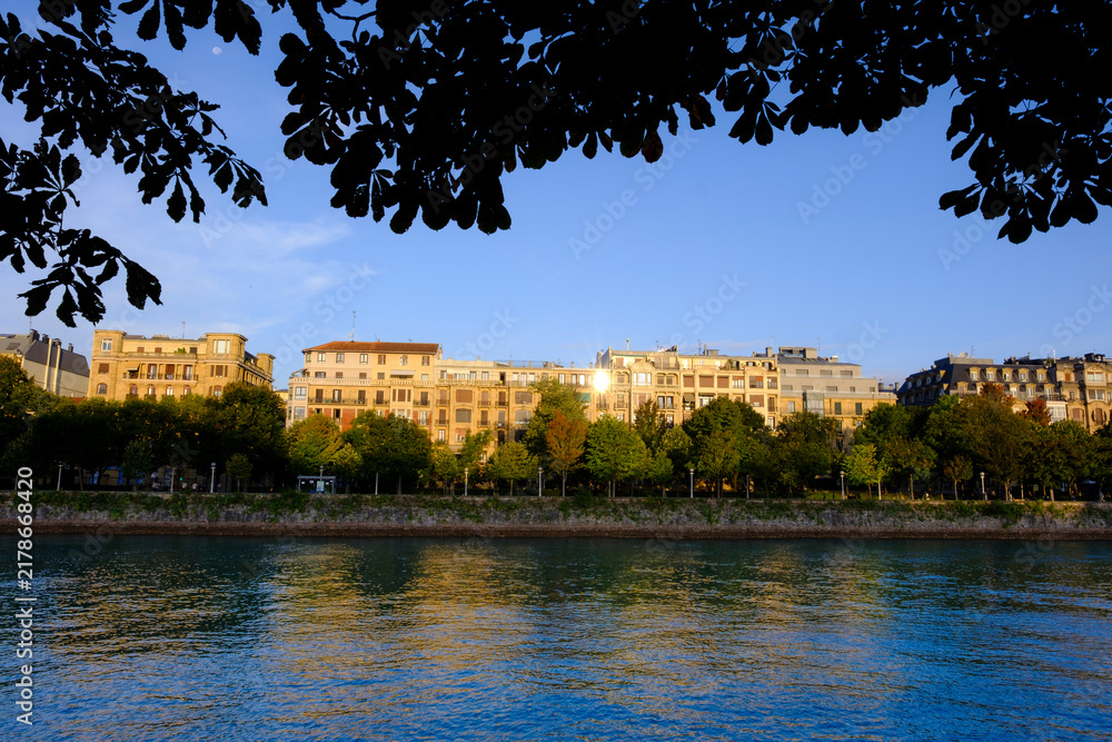 Obraz premium Urumea river flowing through San Sebastian Donostia city center Basque Country Spain