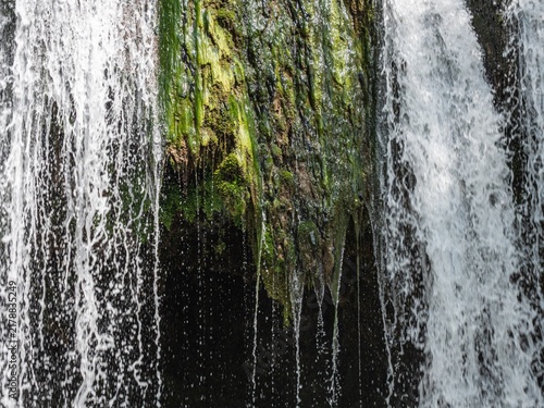 Bild auf Leinwand La Cascade Blanche de Sainte-Eulalie-en-Royans