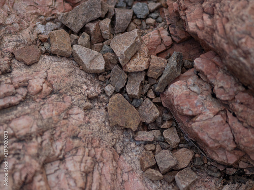 Konstfotografi Rhyolite or highly weathered feldspar-rich granite, which are widely distributed