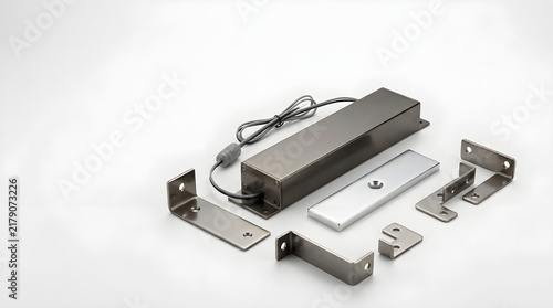 Electromagnetic door lock with armature plate and mounting brackets