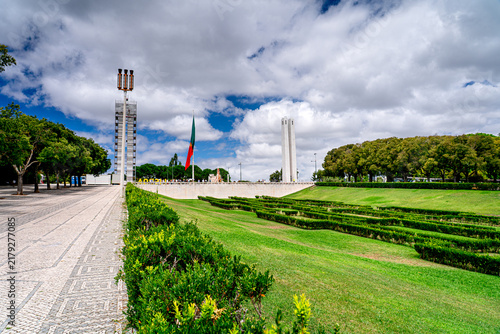 Фотография Eduardo VII Park in Lisbon, city park, tourist attraction, sightseeing, life in Portugal