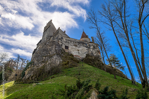 Canvastavla The medieval Castle of Bran, known for the myth of Dracula.