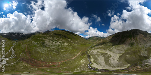 Fotografía 360 Degree Panoramic View Of Green Mountain Valley