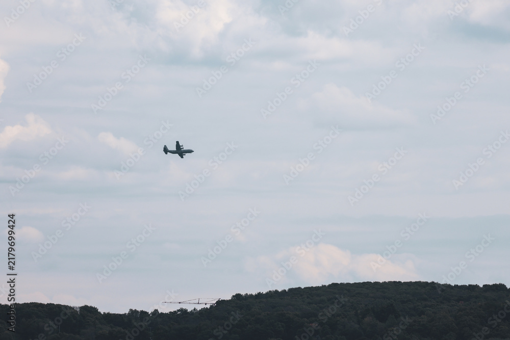 Obraz premium Avion militaire de l'armée canadienne