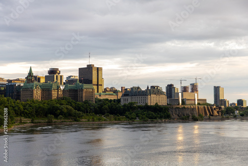 Bild auf Leinwand Ottawa city skyline with historic buildings along Ottawa River bank in Canada
