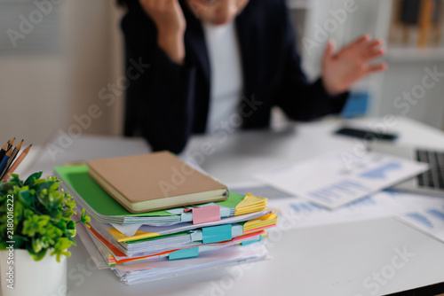 Canvastavla Stressed business professional facing overwhelming workload, receiving too much
