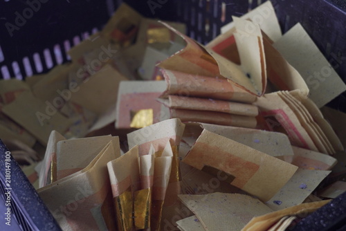 Fotografía Traditional Chinese joss paper offering