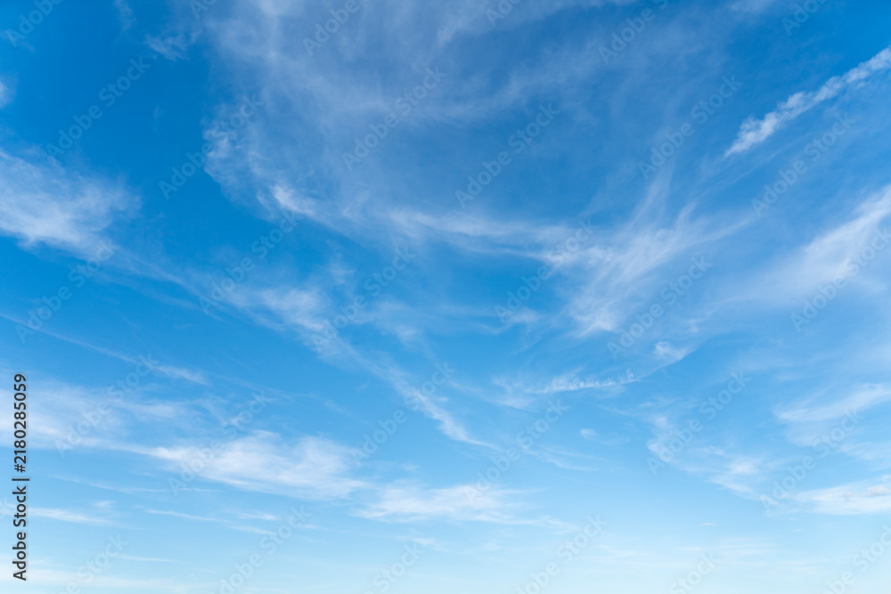 Obraz premium Blue sky with clouds