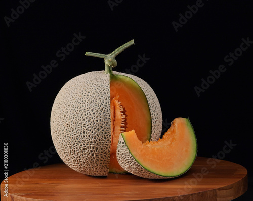 Sliced pieces of fresh sweet cantaloupe melon